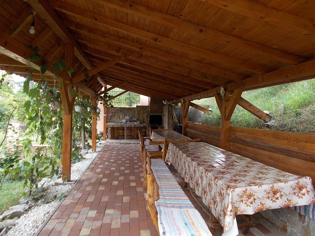 Vila Izvor Băile Felix Esterno foto