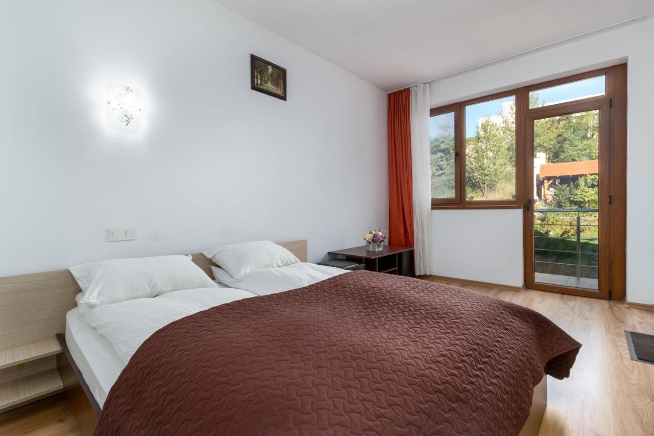 Vila Izvor Băile Felix Esterno foto