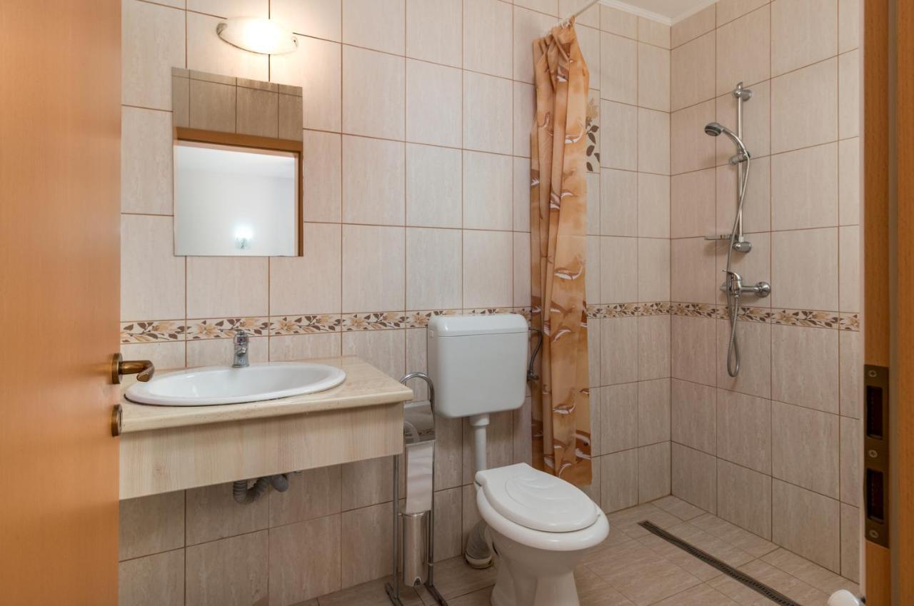 Vila Izvor Băile Felix Esterno foto